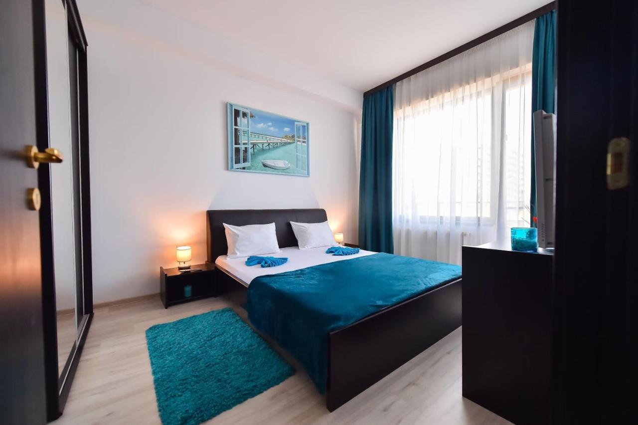 Apartment Summerland Mamaia Bagian luar foto